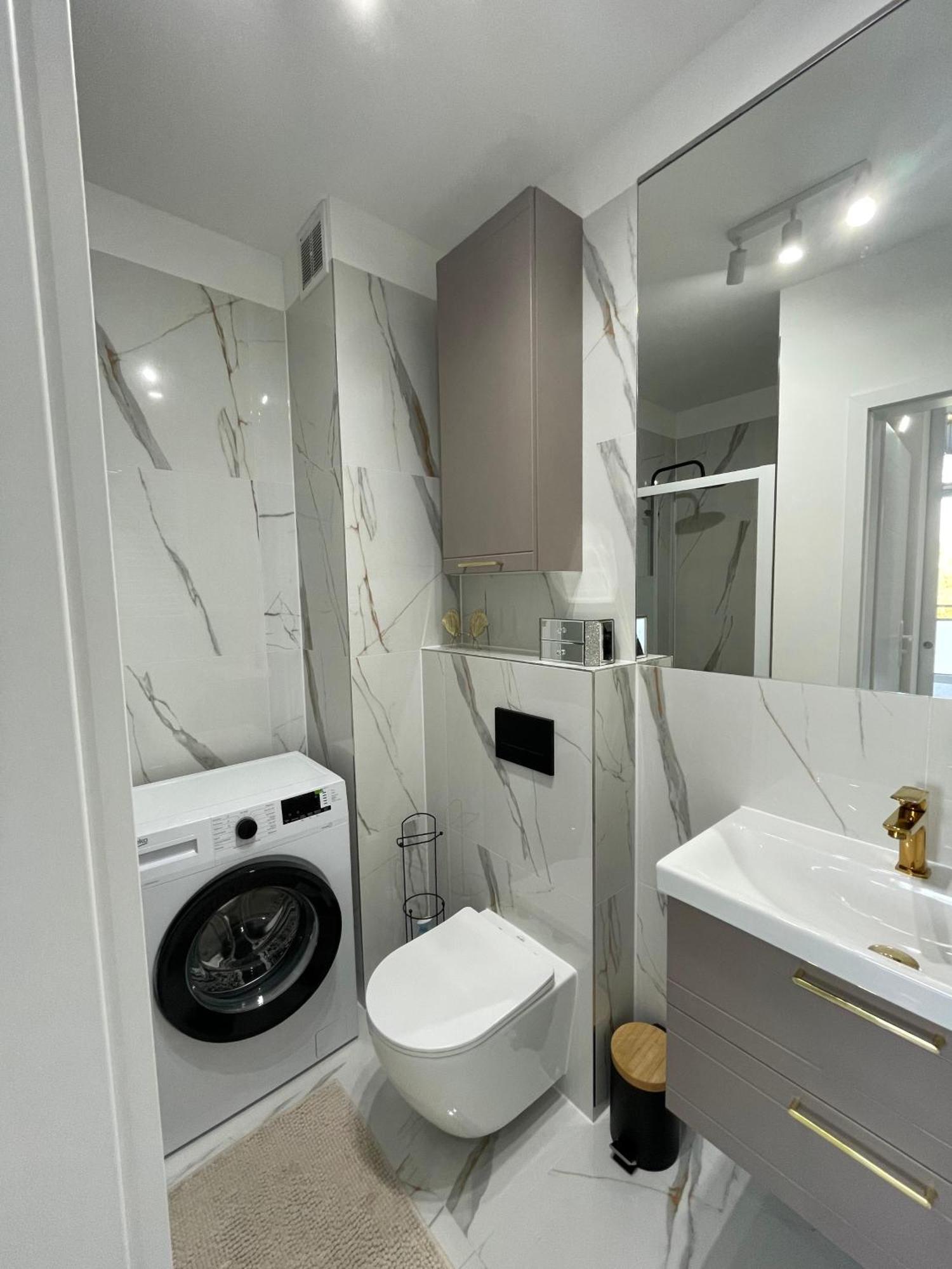Apartament Marilyn Świnoujście Exteriör bild